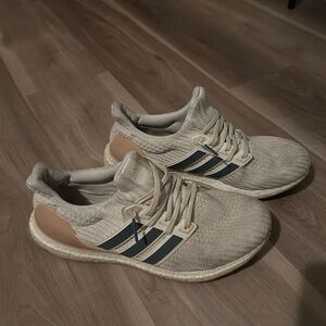 Mens Adidas Ultraboost Sneakers